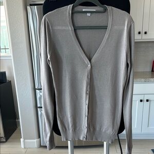 Downeast Women's V-Neck Cardigan Sweater - Gray | Size Medium